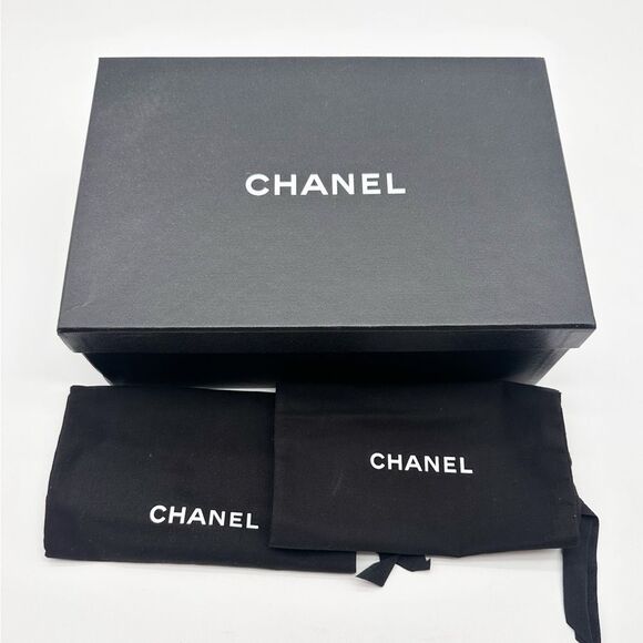 CHANEL Slingback Cap Toe Beige & Black Heels Leather Pumps EU 37.5 US 6.5-7 - Picture 9 of 15